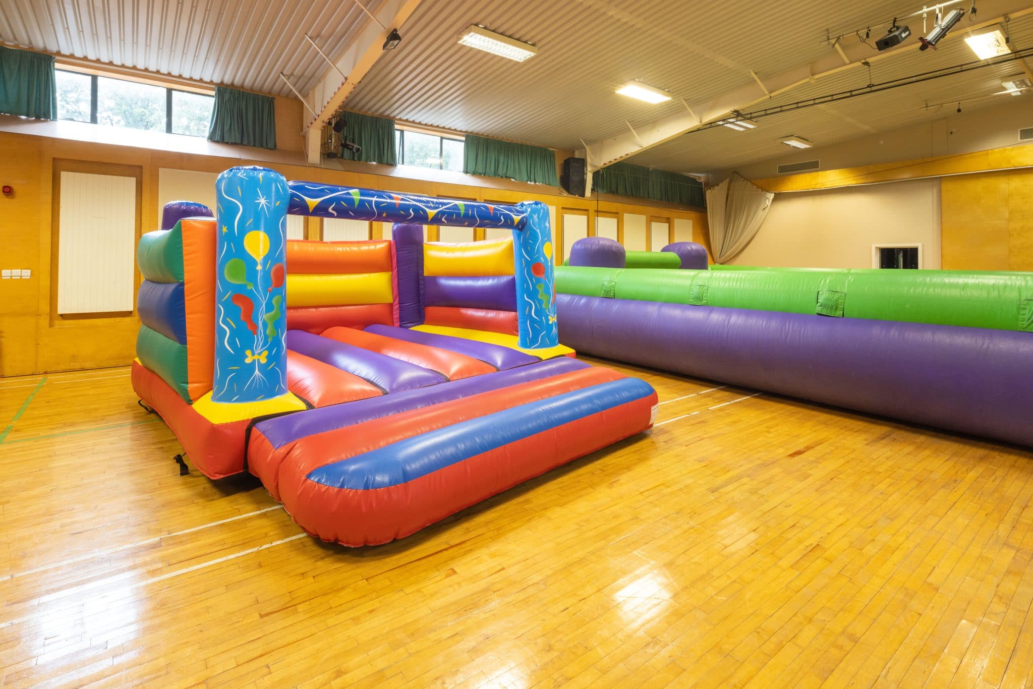 birthday-parties-northern-ireland-share-discovery-village-lisnaskea